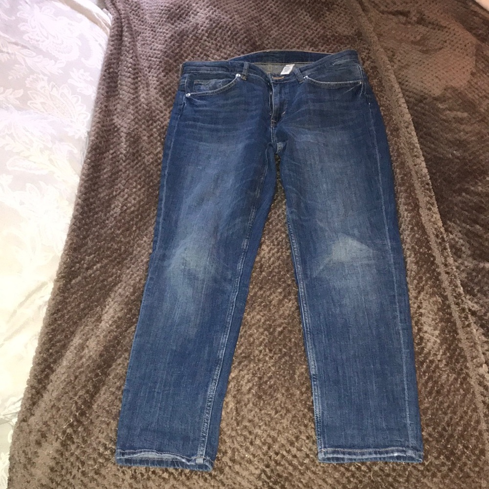 SALE!!! H&M Girlfriend Fit Blue Jeans